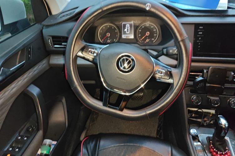 Used Volkswagen Tharu 2021 280TSI Two-Wheel Drive Trend Edition Steering Wheel
