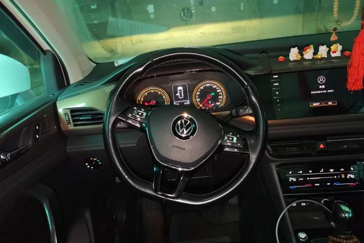 Used Volkswagen Tharu 2021 280TSI Two-Wheel-Drive Luxury Edition Steering Wheel
