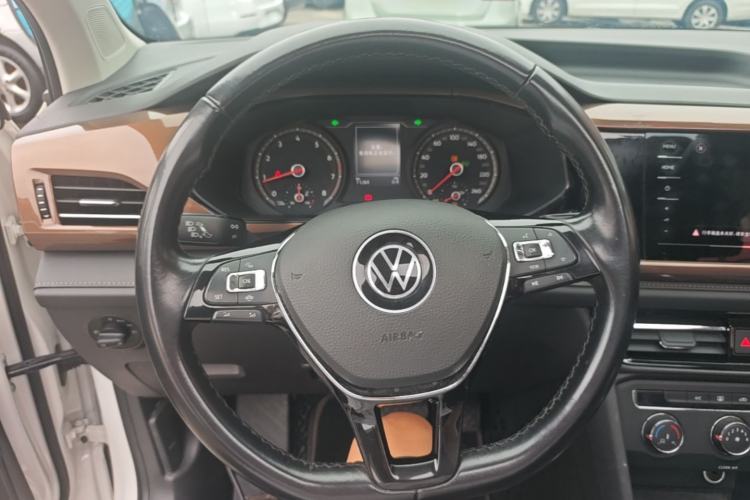 Used Volkswagen Tharu 2021 280TSI Two-Wheel Drive Trend Edition Steering Wheel