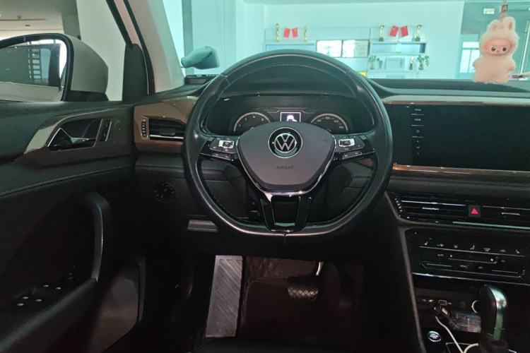 Used Volkswagen Tharu 2021 280TSI Two-Wheel-Drive Luxury Plus Edition Steering Wheel