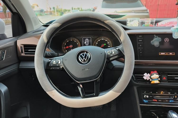 Used Volkswagen Tharu 2021 280TSI Two-Wheel-Drive Luxury Plus Edition Steering Wheel