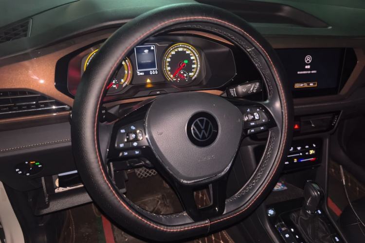 Used Volkswagen Tharu 2021 280TSI Two-Wheel-Drive Luxury Plus Edition Steering Wheel