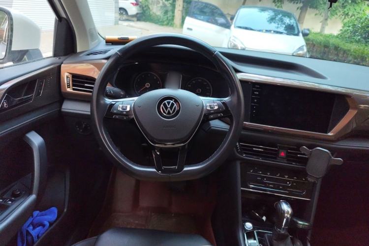 Used Volkswagen Tharu 2021 280TSI Two-Wheel-Drive Luxury Plus Edition Steering Wheel