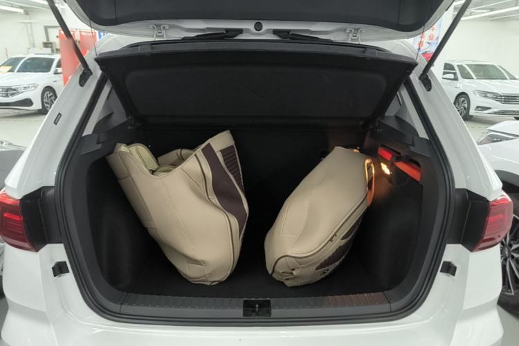 Used Volkswagen Tharu 2021 280TSI Two-Wheel Drive Trend Edition Trunk