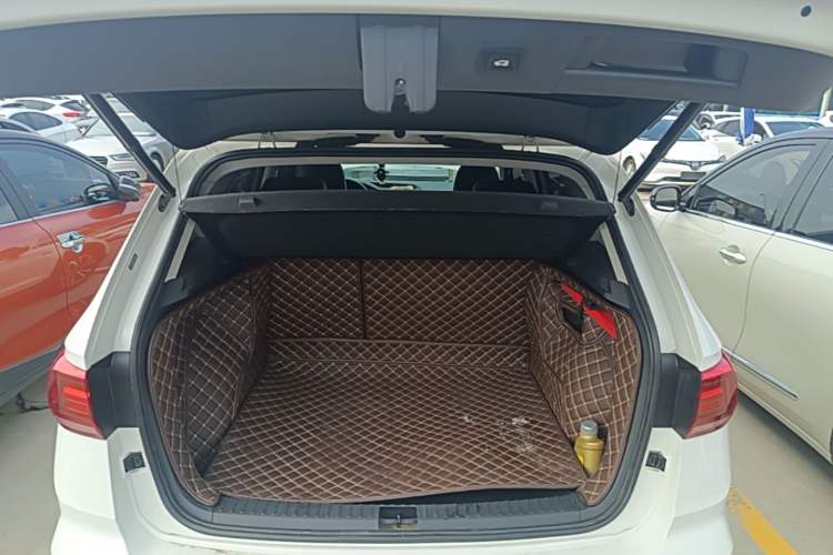 Used Volkswagen Tharu 2021 330TSI Four-Wheel Drive Flagship Edition Trunk