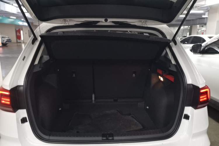 Used Volkswagen Tharu 2021 280TSI Two-Wheel-Drive Luxury Plus Edition Trunk