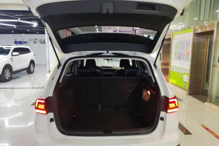 Used Volkswagen Tharu 2021 280TSI Two-Wheel Drive Comfort Edition Trunk