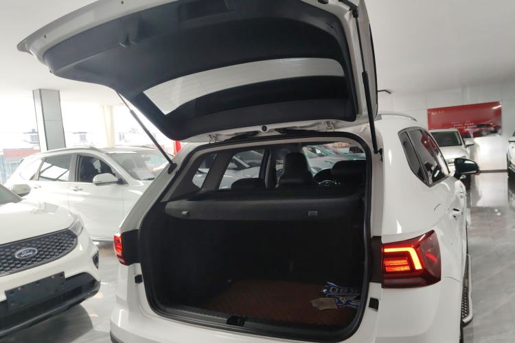 Used Volkswagen Tharu 2021 280TSI Two-Wheel Drive Comfort Edition Trunk