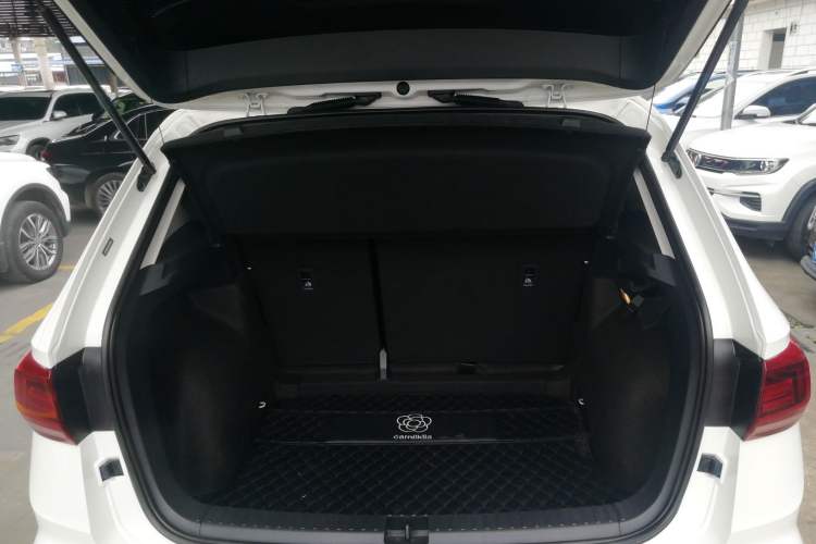 Used Volkswagen Tharu 2021 280TSI Two-Wheel Drive Trend Edition Trunk