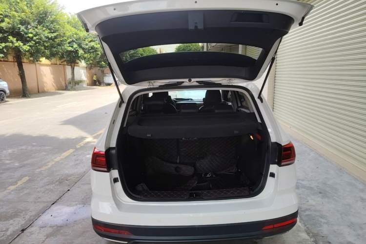 Used Volkswagen Tharu 2021 280TSI Two-Wheel-Drive Luxury Edition Trunk