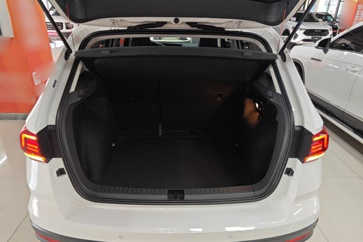 Used Volkswagen Tharu 2021 280TSI Two-Wheel Drive Comfort Edition Trunk