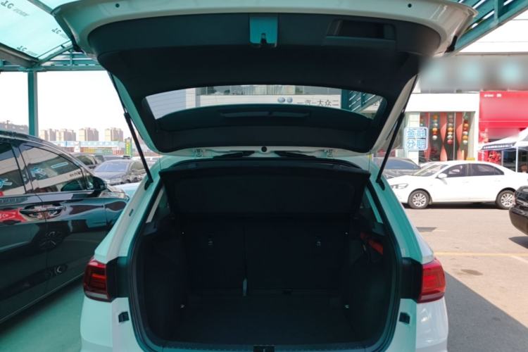 Used Volkswagen Tharu 2021 280TSI Two-Wheel-Drive Luxury Edition Trunk