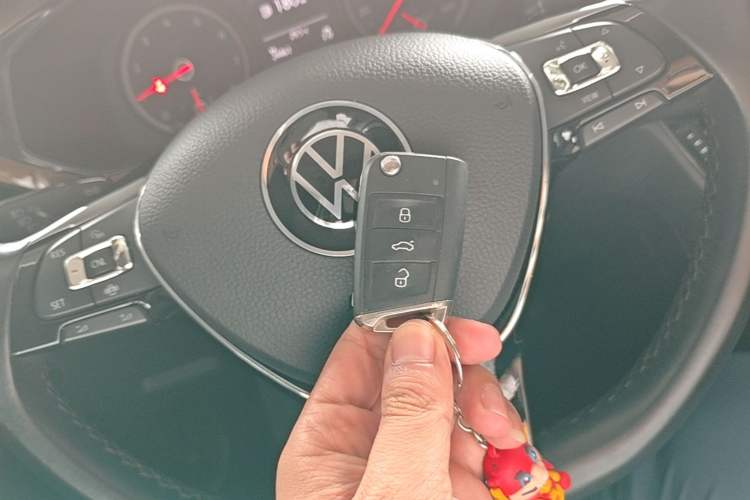Used Volkswagen Tharu 2021 280TSI Two-Wheel Drive Comfort Edition Vehicle Key