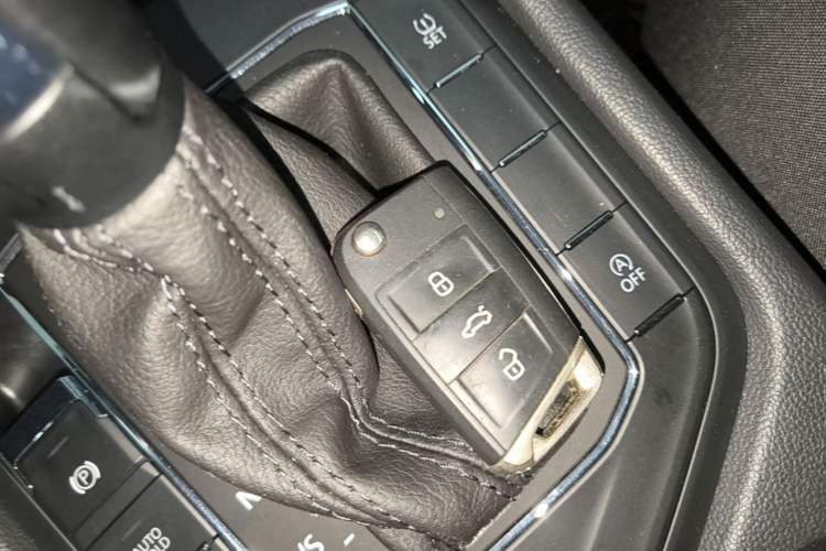 Used Volkswagen Tharu 2021 280TSI Two-Wheel Drive Trend Edition Vehicle Key