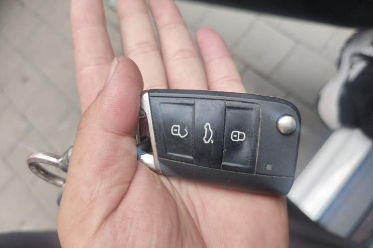 Used Volkswagen Tharu 2021 280TSI Two-Wheel Drive Trend Edition Vehicle Key