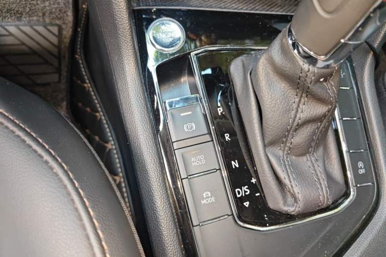 Used Volkswagen Tharu 2021 280TSI Two-Wheel-Drive Luxury Plus Edition Vehicle Key