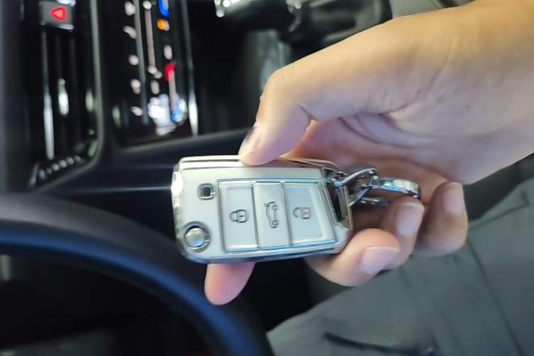 Used Volkswagen Tharu 2021 280TSI Two-Wheel-Drive Luxury Plus Edition Vehicle Key