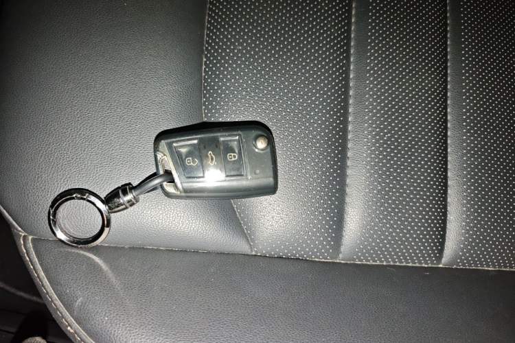 Used Volkswagen Tharu 2021 280TSI Two-Wheel-Drive Luxury Edition Vehicle Key