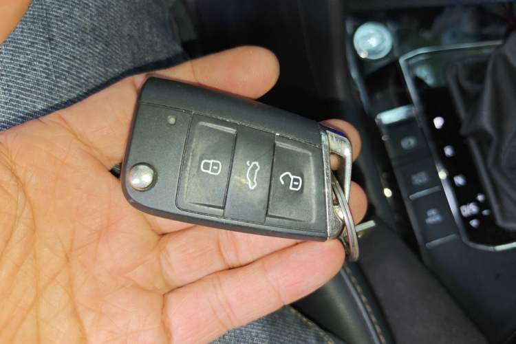 Used Volkswagen Tharu 2021 280TSI Two-Wheel-Drive Luxury Plus Edition Vehicle Key