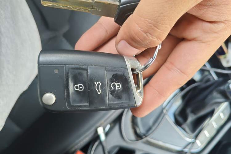 Used Volkswagen Tharu 2021 280TSI Two-Wheel-Drive Luxury Plus Edition Vehicle Key