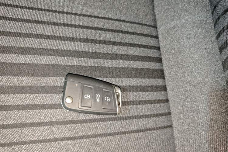 Used Volkswagen Tharu 2021 280TSI Two-Wheel Drive Trend Edition Vehicle Key