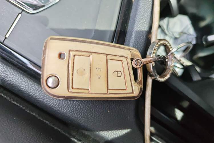 Used Volkswagen Tharu 2021 280TSI Two-Wheel Drive Comfort Edition Vehicle Key