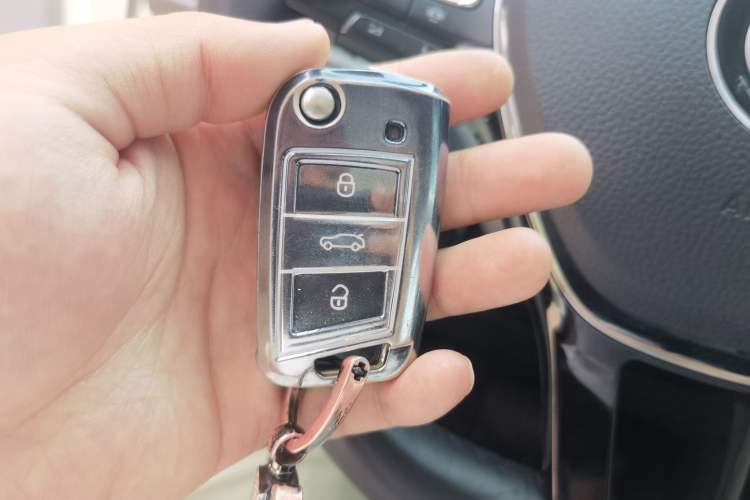 Used Volkswagen Tharu 2021 280TSI Two-Wheel-Drive Luxury Plus Edition Vehicle Key