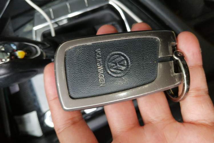 Used Volkswagen Tharu 2021 280TSI Two-Wheel Drive Comfort Edition Vehicle Key