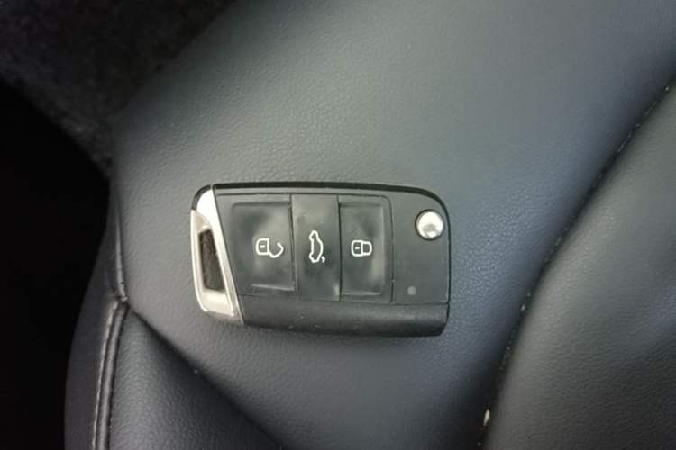 Used Volkswagen Tharu 2021 280TSI Two-Wheel Drive Comfort Edition Vehicle Key