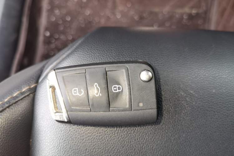 Used Volkswagen Tharu 2021 280TSI Two-Wheel-Drive Luxury Plus Edition Vehicle Key