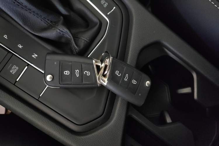 Used Volkswagen Tharu 2021 280TSI Two-Wheel Drive Trend Edition Vehicle Key