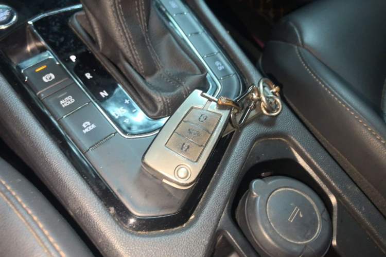 Used Volkswagen Tharu 2021 280TSI Two-Wheel-Drive Luxury Plus Edition Vehicle Key