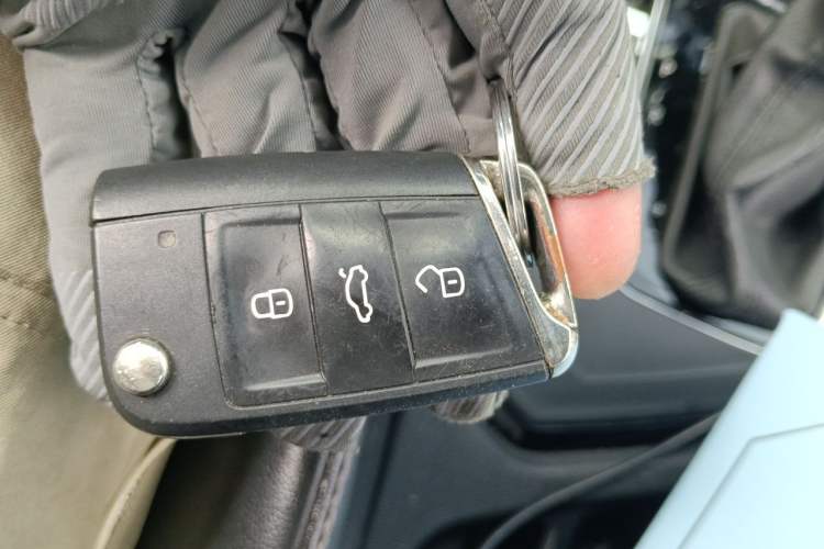 Used Volkswagen Tharu 2021 280TSI Two-Wheel Drive Comfort Edition Vehicle Key