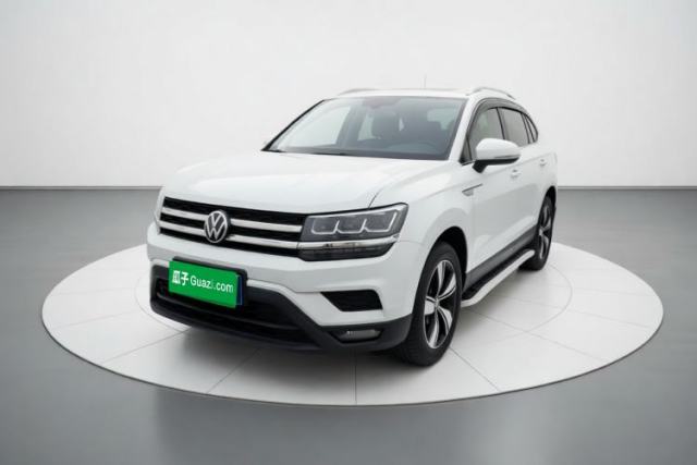Ojetý Volkswagen Tharu 2021 280TSI Two-Wheel Drive Comfort Edition