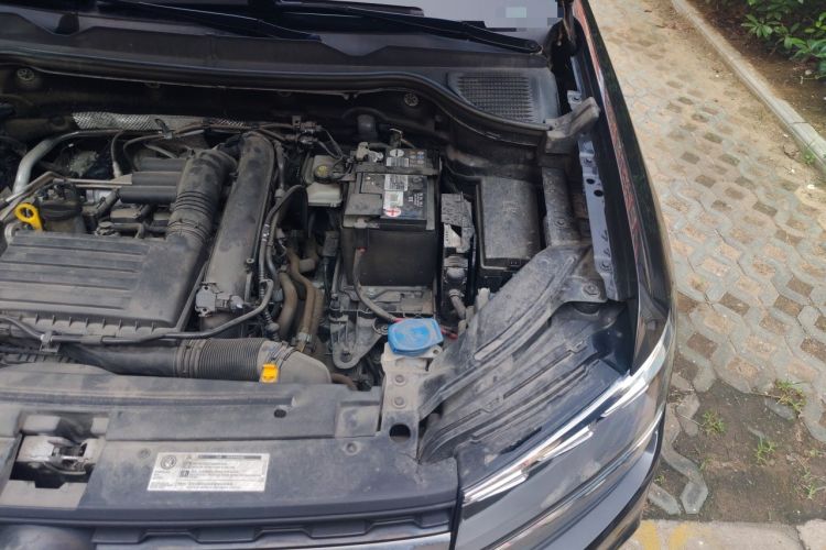Used Volkswagen Tharu 2022 280TSI Two-Wheel Drive Trend Edition Engine Bay Left