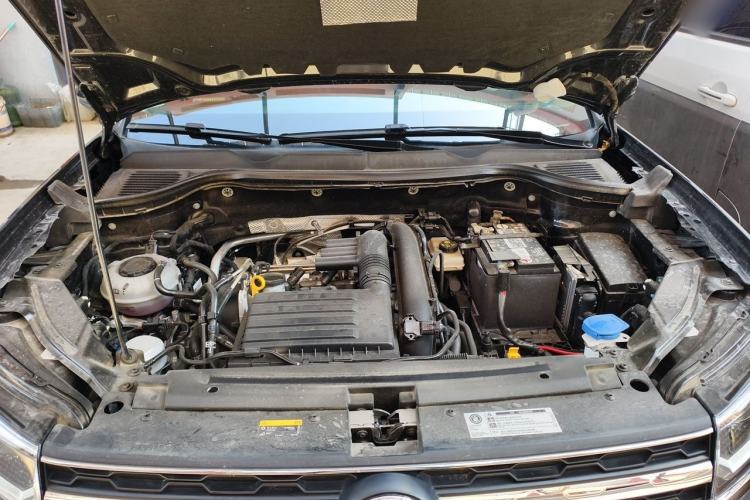 Used Volkswagen Tharu 2022 280TSI Two-Wheel-Drive Luxury Edition Engine Bay