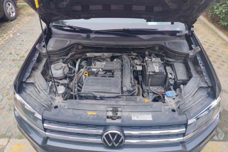 Used Volkswagen Tharu 2022 280TSI Two-Wheel Drive Trend Edition Engine Bay