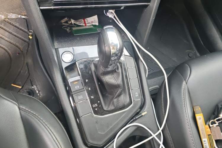 Used Volkswagen Tharu 2022 280TSI Two-Wheel Drive Comfort Edition Gear Lever