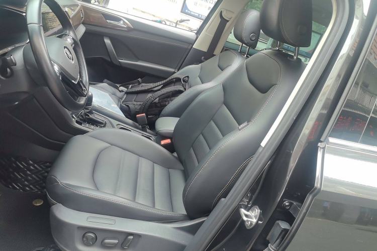 Used Volkswagen Tharu 2022 280TSI Two-Wheel-Drive Luxury Edition Left Front Seat