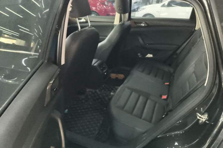 Used Volkswagen Tharu 2022 280TSI Two-Wheel-Drive Luxury Edition Left Rear Seat