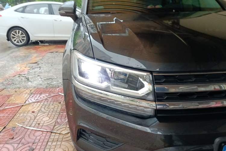 Used Volkswagen Tharu 2022 330TSI Four-Wheel Drive Luxury Edition Right Front Headlight