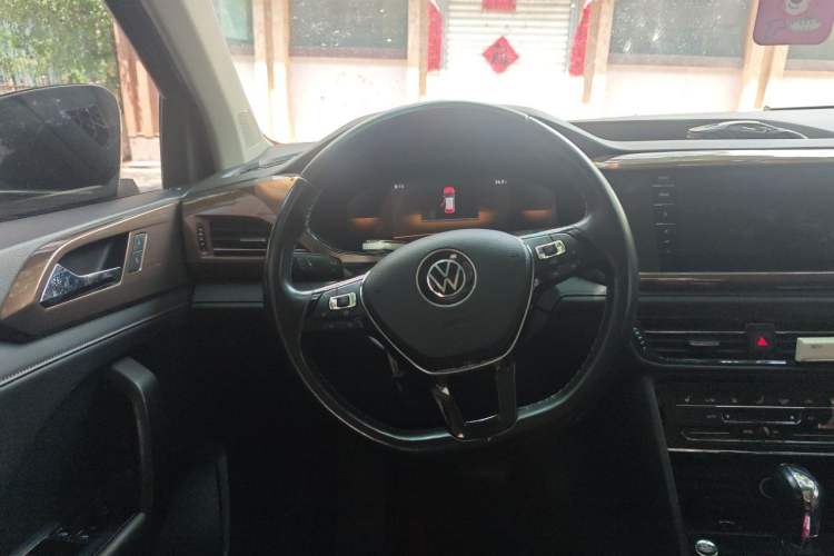 Used Volkswagen Tharu 2022 280TSI Two-Wheel-Drive Luxury Edition Steering Wheel