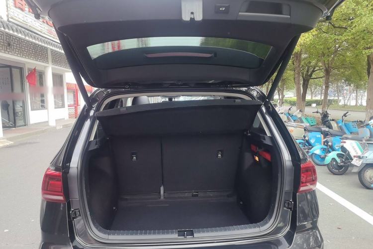 Used Volkswagen Tharu 2022 280TSI Two-Wheel-Drive Luxury Edition Trunk