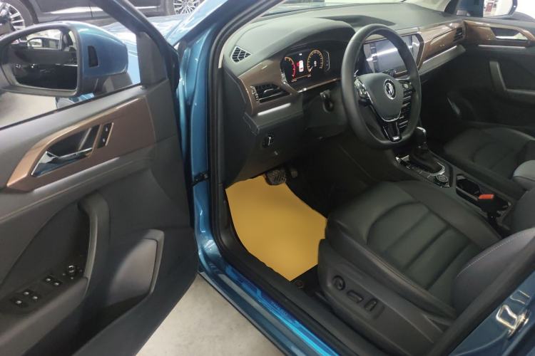Used Volkswagen Tharu 2022 330TSI Four-Wheel Drive Flagship Edition Driver Seat
