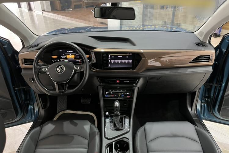 Used Volkswagen Tharu 2022 280TSI Two-Wheel Drive Comfort Edition Interior 1