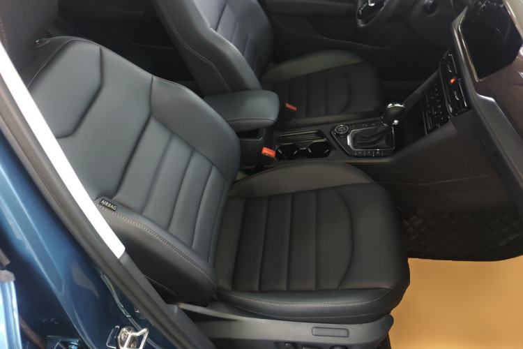 Used Volkswagen Tharu 2022 330TSI Four-Wheel Drive Flagship Edition Right Front Seat