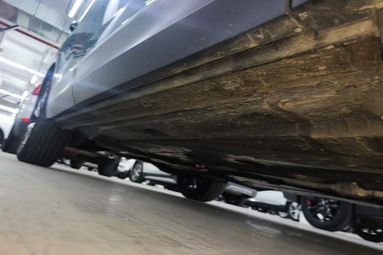 Used Volkswagen Tharu 2022 330TSI Four-Wheel Drive Flagship Edition Right Side Sill