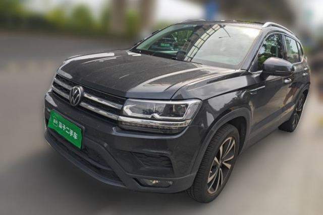 Volkswagen Tharu 2022 280TSI Two-Wheel-Drive Luxury Edition usado