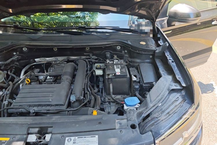 Used Volkswagen Tharu 2022 280TSI Two-Wheel-Drive Luxury Edition Engine Bay Left