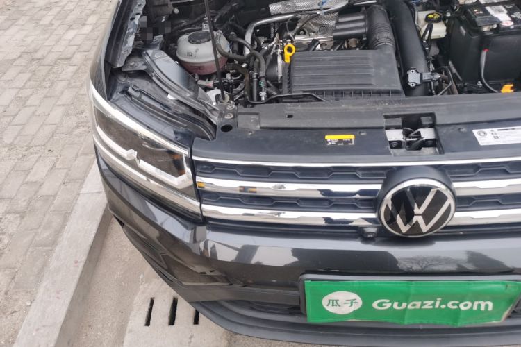 Used Volkswagen Tharu 2022 280TSI Two-Wheel-Drive Luxury Edition Engine Bay Right